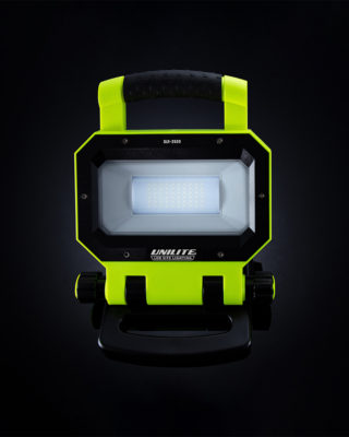 SLR-3500 LED WORKLIGHT WITH POWERBANK